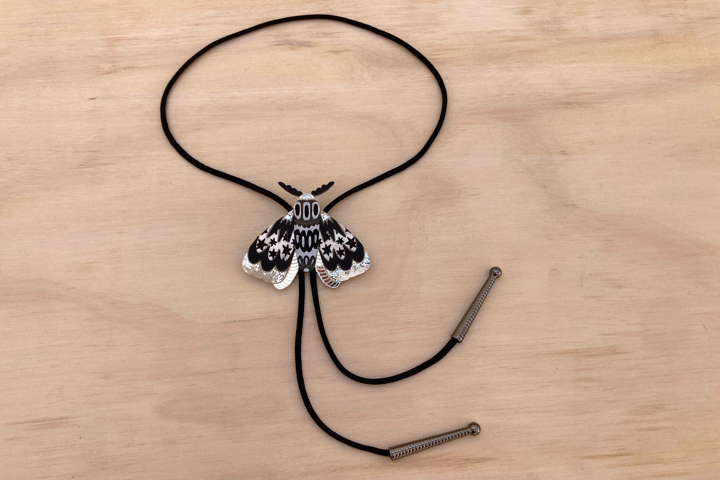 Bolo Tie Polilla Zebra