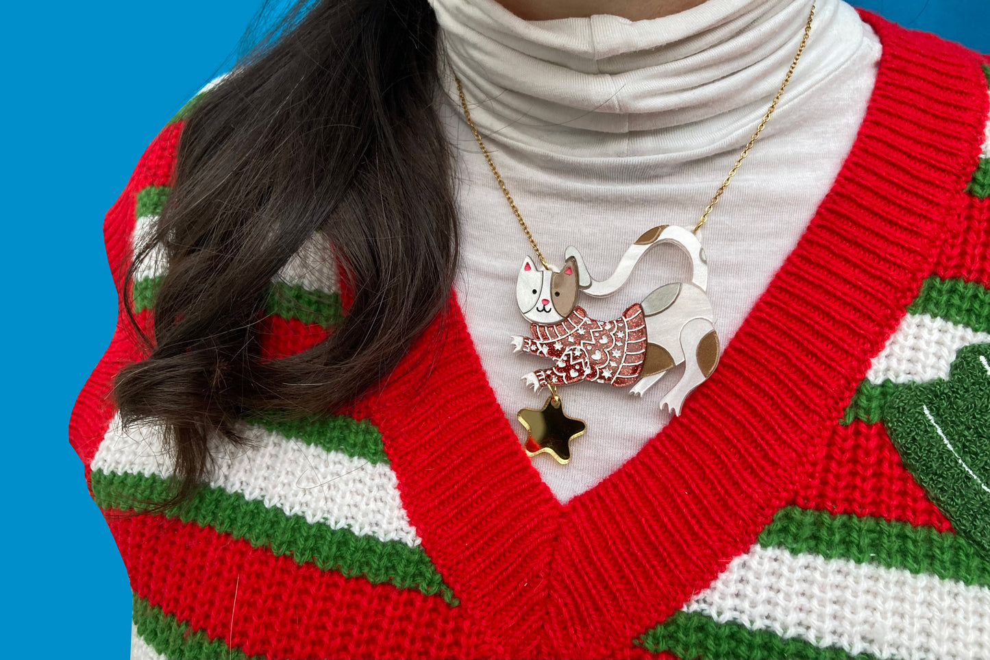 Collar Perritos con Suéter