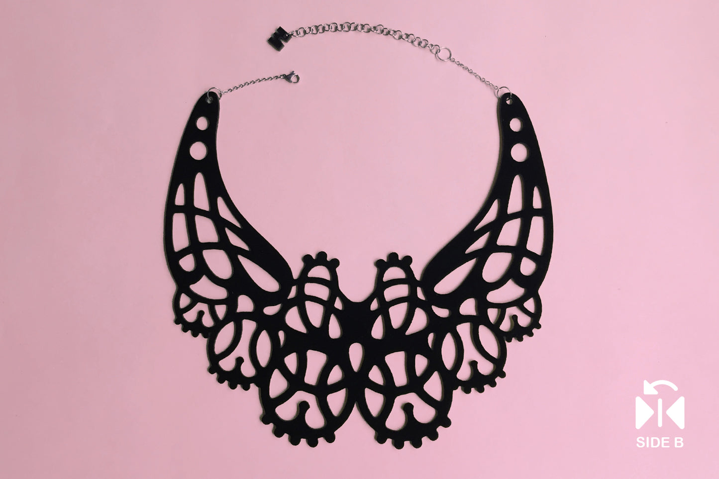 Maxi Nouveau necklace